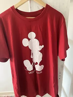 Buy Mickey Mouse T Shirt Uniqlo XL • 10£