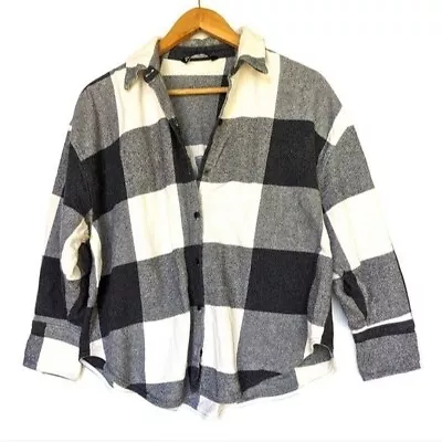 Buy ZARA Black Checkered Plaid Oversized Flannel Shirt Jacket Shacket • 21.78£
