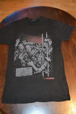 Buy 2x Authentic The Walking Dead Zombie Horde Faces Of Death T Shirts Cedar Wood 47 • 11£