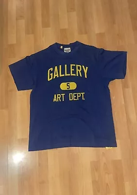 Buy Gallery Dept. Navy Tee Small • 120£