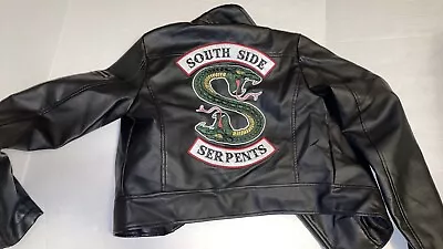 Buy Riverdale Southside Serpents Faux Leather Jacket Juniors Size Xsmall Pre-owned • 18.94£