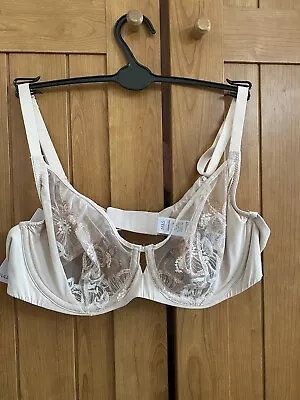 Buy M&S Embrace Embroidered Wired Full Cup Bras Uk 36B £13.50 • 13.50£