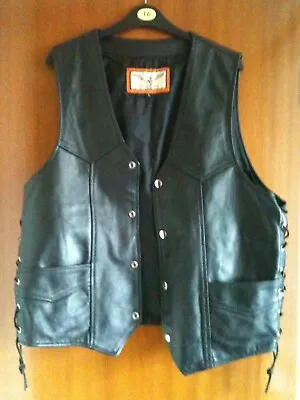 Buy Genuine Leather Waist Jacket • 40£