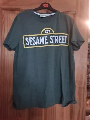 Buy Vintage Style SESAME STREET T-shirt Green L   • 5£