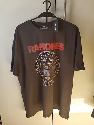 Buy Boohoo Ramones Band T-shirt Plus Size 24 New With Tags  • 14.99£