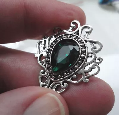 Buy Victorian Style Gothic Brooch Vampire Costume Jewellery Bright Green Crystal • 4.99£