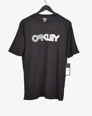 Buy Oakley Men NEW Flag Tee Blackout T Shirt Size L • 9.79£