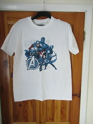 Buy T-Shirt - Marvel: Avengers: Group Assemble White Size Large BNWT • 9.95£
