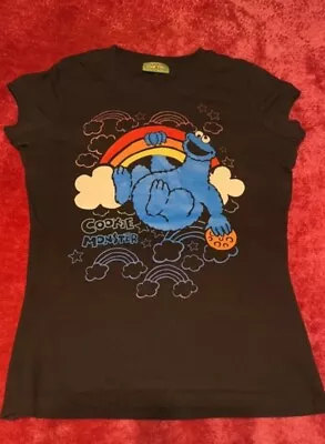 Buy Sesame Street Cookie Monster Rainbow Tshirt • 8£