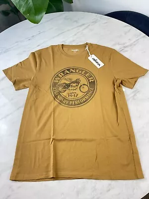 Buy Wrangler – Big Retro Americana Spellout Graphic T-shirt Tee Print Dijon - M • 24.99£
