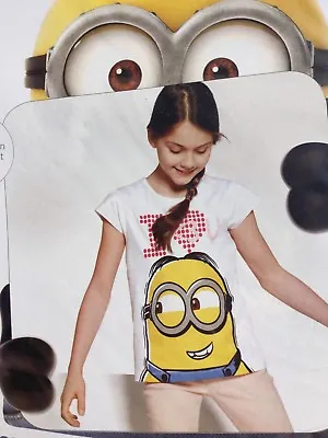 Buy Girls White T Shirt With I Love  Minions Detail • 2.99£
