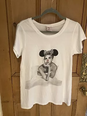 Buy Madonna T Shirt For Comic Relief By Stella McCartney • 10£