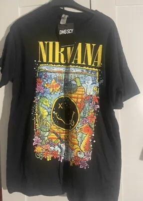 Buy Nirvana T Shirt Grunge Rock Band Merch Tee Size Medium Kurt Cobain Dave Grohl • 16.50£