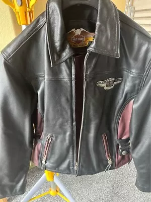Buy Harley Davidson Ladies Leather Biker Jacket • 75£
