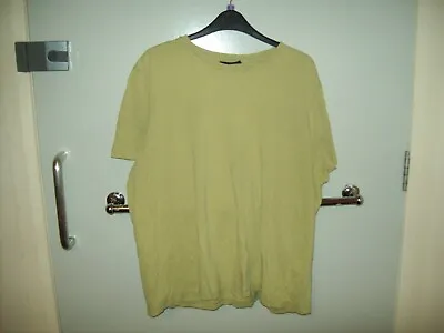 Buy *** Burton Green  T-shirt Size L *** • 2.99£