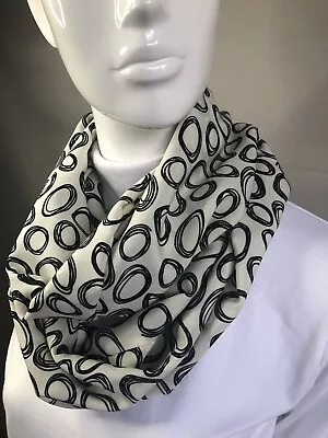 Buy INFINITY SCARF DOUBLE LOOP, CIRCLE Handmade Vintage New Polyester Cream Mix • 5.99£