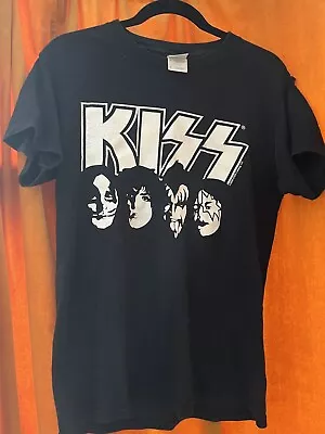 Buy Kiss T-shirt Adults Small Black Graphic Cotton Short Sleeve Band Tee Mens • 9.95£
