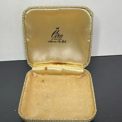 Buy Vintage ‘Ciro Of Bond St’  Hard Jewellery Box For Brooch • 8£