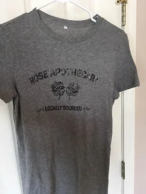 Buy Schitts Creek T Shirt (rose Apothecary) Size Medium • 14.24£
