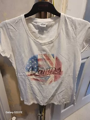 Buy Ladies White Medium T Shirt (The Vamps) • 4.44£