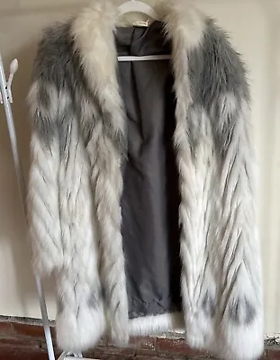 Buy Astraka Women’s Vintage Faux Fur Jacket 12 14 White Grey Chevron • 49£