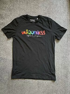 Buy Refuse To Conform Uniqueness T-Shirt - Small - Black - Round Neck Short Sleeve • 10£