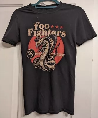 Buy Foo Fighters T Shirt Womens Snake Rock Band Merch Tee Ladies Size 8 Dave Grohl • 12.95£