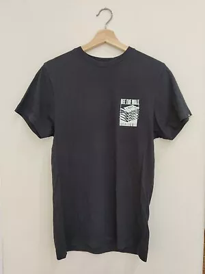 Buy Vans T-shirt Mens Small Black Off The Wall White Graphic  • 8£