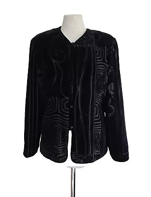 Buy Christian Lu Womens Black Embossed Velvety Floral Pattern Jacket. EU 42, UK 14. • 28£