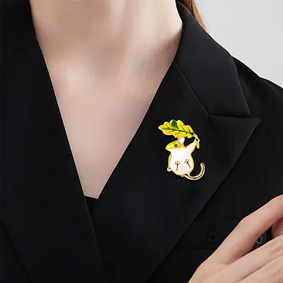 Buy Fashion Hand Up The Leaf Mouse Brooches Women Coat Jewelry Party Accessorie TOP2 • 5.15£