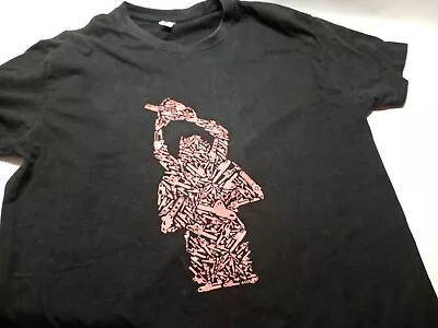 Buy Texas Chainsaw Massacre Leatherface T Shirt Black Large  • 10£