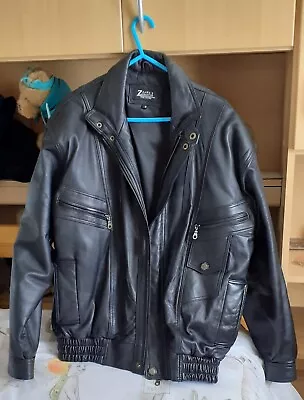 Buy  Men's Leather Jacket Size Small  • 19.99£