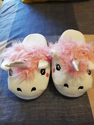 Buy Unicorn Slippers Size 5 • 0.50£