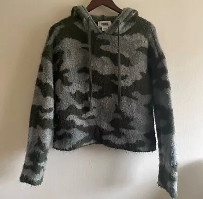 Buy VICTORIA’S Secret PINK Camo Cropped Fuzzy Hoodie • 9.45£