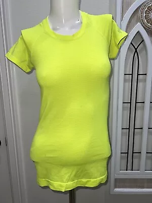 Buy Women’s Lululemon Swiftly Tech Shirt Size 4 * Read Description * • 10.23£