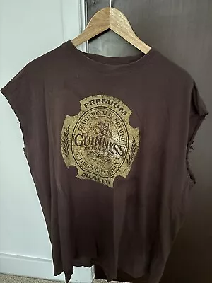 Buy Men’s Brown T-Shirt With Guinness Logo, Size XXXL • 0.99£