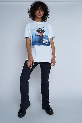 Buy Daisy Street Licensed Relaxed T-Shirt With Gorillaz Print • 12.99£