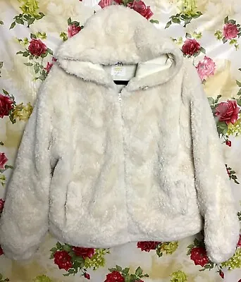 Buy Ladies Large White Fur Hoodie Winter Jacket • 21.74£