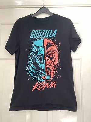 Buy Black ‘Godzilla Vs King Kong’ Short Sleeve T By TM & C Tono Co Ltd Size S (14-16 • 2.50£