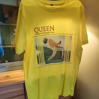 Buy BNWOT Queen Oversized Yellow T Shirt Size S • 2£