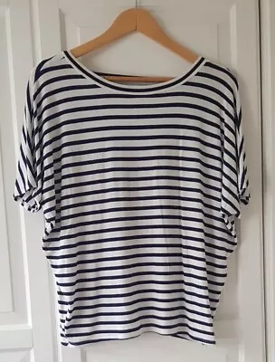 Buy New Look Oversized White, Navy Blue Striped T Shirt Size 8 • 4£