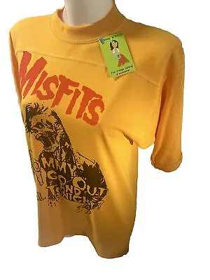 Buy Misfits Vintage Print T-shirt • 35£