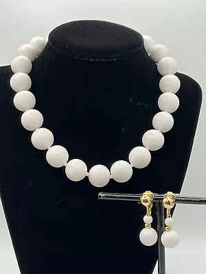 Buy Demi Parure White Lucite Choker Necklace And Clip On Earrings Rockabilly EUC • 21.23£