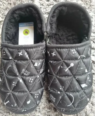 Buy M&S Boys Game Over Slippers BNWT Size 13, 1 • 4.50£