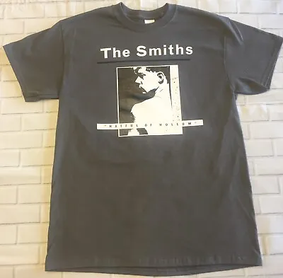 Buy The Smiths 'Hatful Of Hollow' Charcoal T-shirt • 13.99£