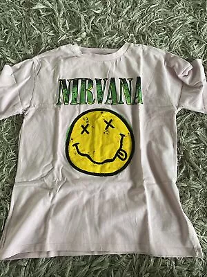 Buy Girls Next Nirvana T-shirt Age 10 • 1.50£