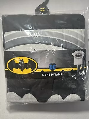 Buy Mens Medium DC Batman Short Sleeved Pyjama Set - Must Have Set - Size Large • 13.99£