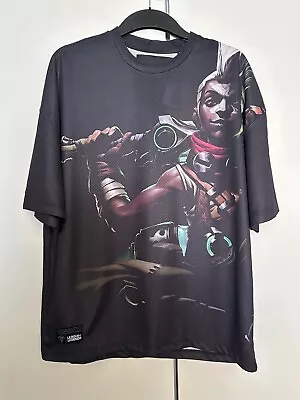 Buy Bershka/Riot Games League Of Legends Black Airtex T-Shirt • 29£