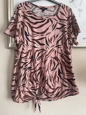 Buy New Look Curve - Pink Tiger/Zebra/Animal Print Long T-Shirt - Size 20 • 3£