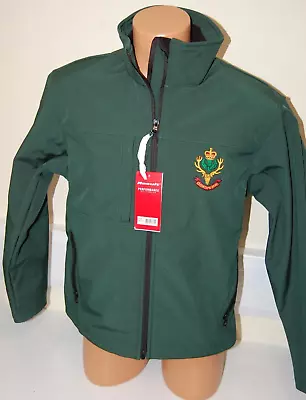 Buy CLEARANCE: Queens Own Highlanders Softshell Jacket - Bottle Green Small • 20£